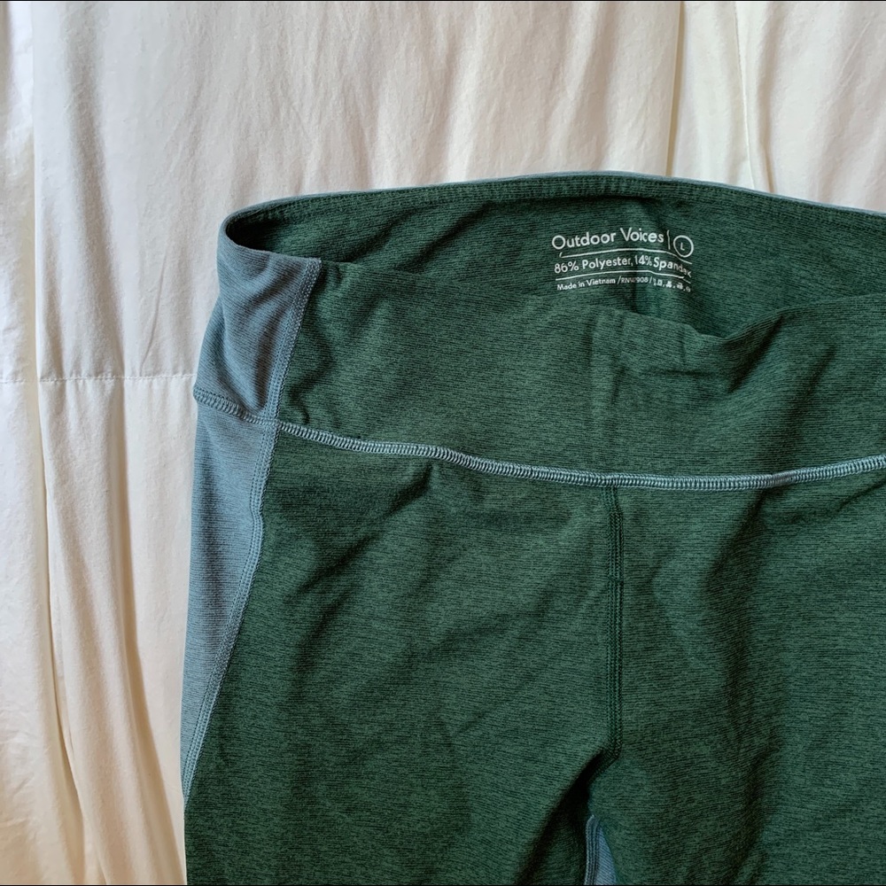 Outdoor Voices 3/4 Two tone legging